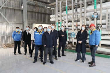 2022年12月15日，时任浙江省发展鼎新委党组成员、副主任吴红梅莅临918博天堂纸业调研企业用能、节能工作